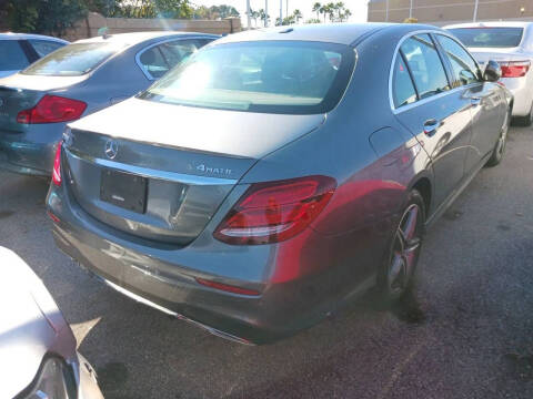 2017 Mercedes-Benz E-Class E 300 4MATIC