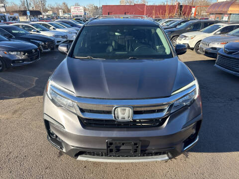 2019 Honda Pilot for sale at SANAA AUTO SALES LLC in Englewood CO