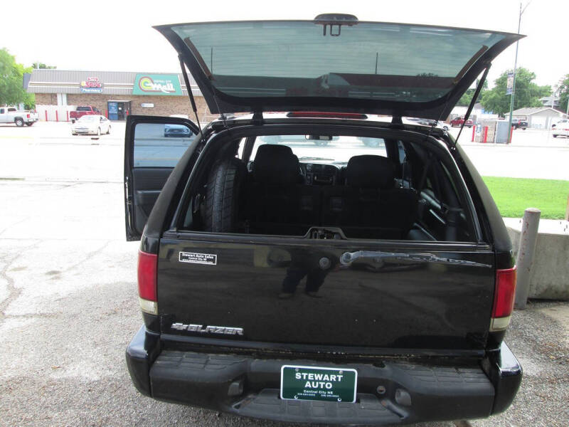 2004 Chevrolet Blazer LS ZR2
