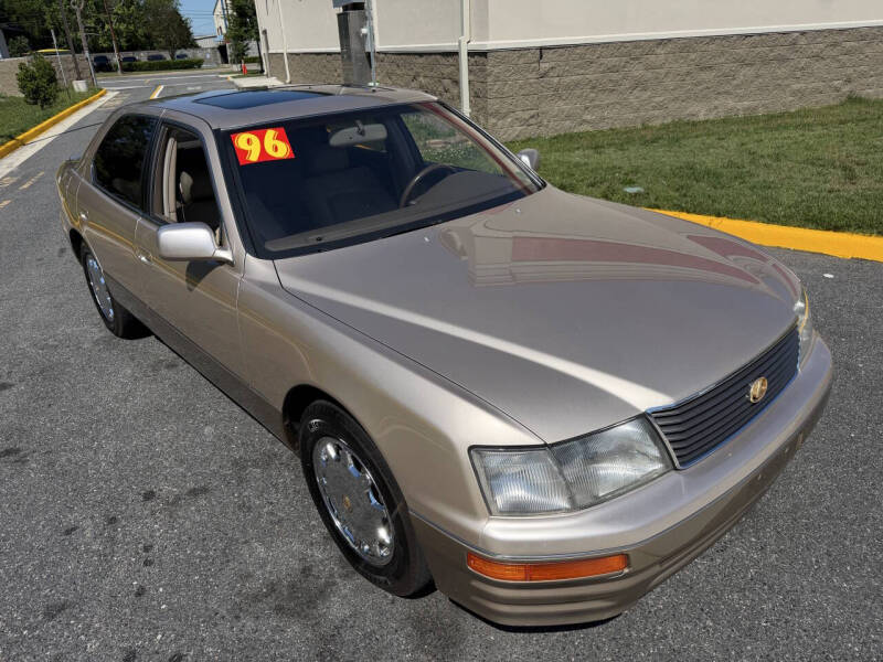 1996 Lexus LS 400
