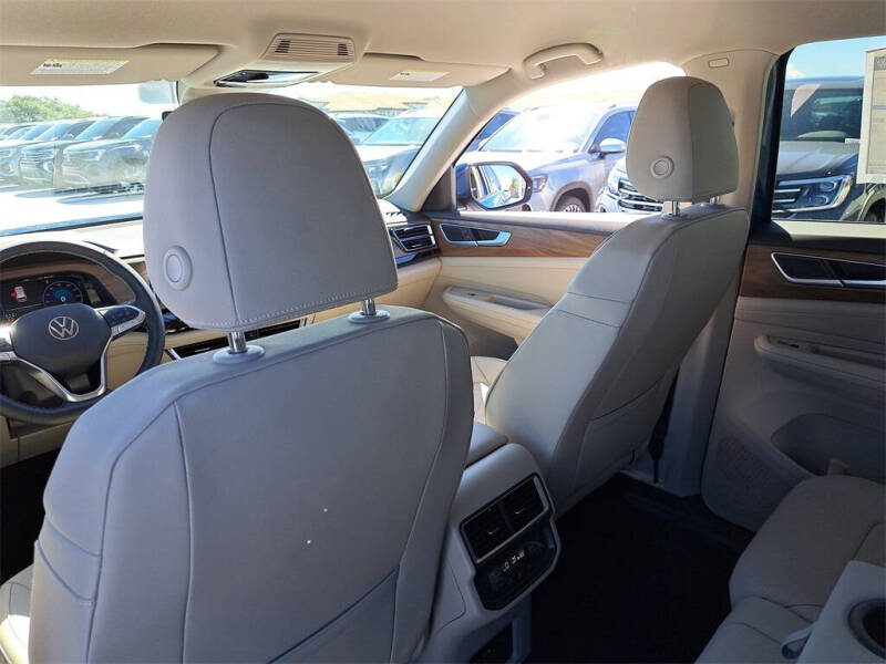 2026 Volkswagen Atlas SE