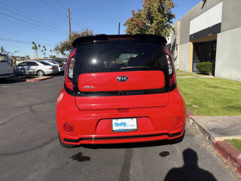 2019 Kia Soul +
