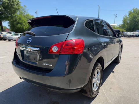 2013 Nissan Rogue S