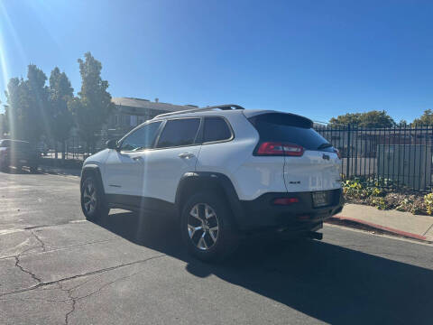 2014 Jeep Cherokee Trailhawk