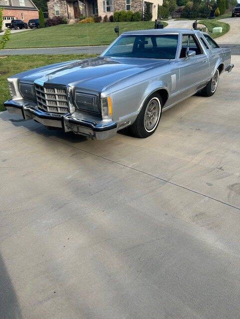 1979 Ford Thunderbird 1