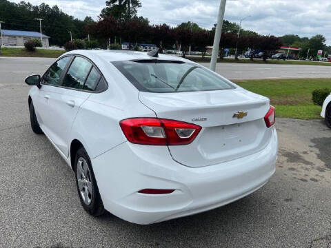 2017 Chevrolet Cruze LS Auto