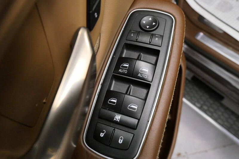 2019 RAM 1500 Laramie Longhorn