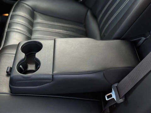 2023 Chrysler 300 S V6