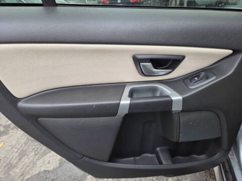 2013 Volvo XC90 3.2 R-Design