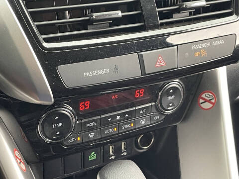 2024 Mitsubishi Eclipse Cross SE