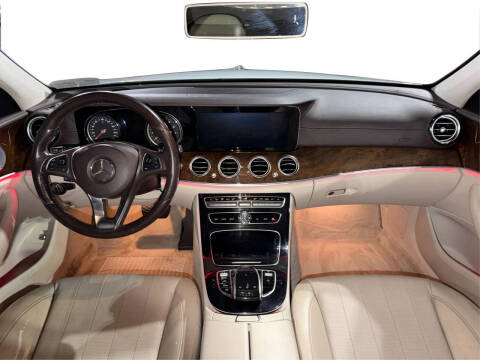 2017 Mercedes-Benz E-Class E 300 4MATIC