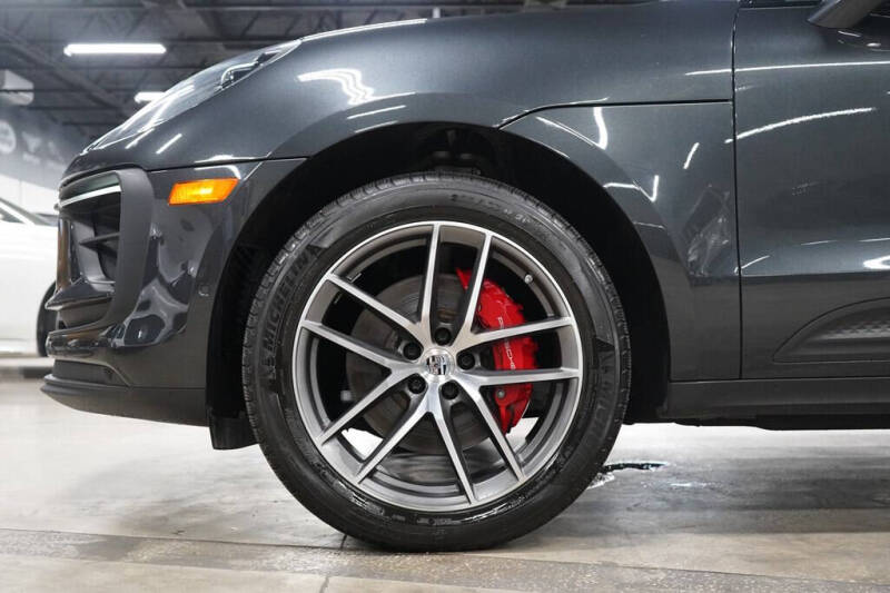 2023 Porsche Macan S