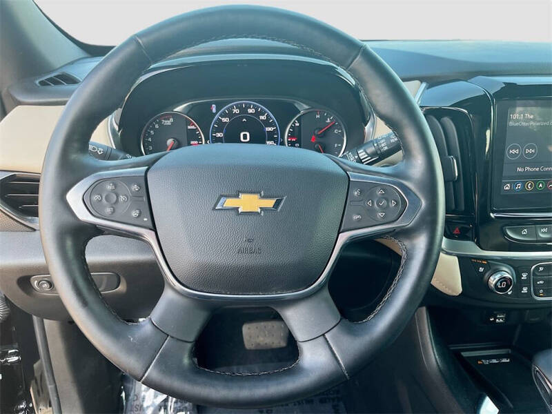 2023 Chevrolet Traverse Premier