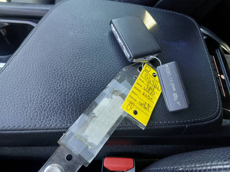 2018 Volvo XC90 T6 Momentum