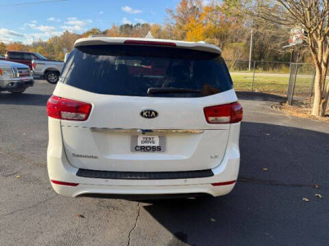 2017 Kia Sedona LX