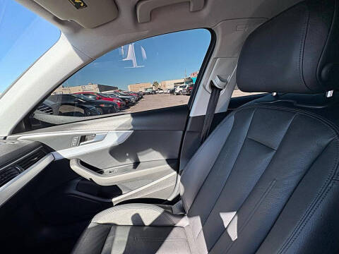 2017 Audi A4 2.0T quattro Premium