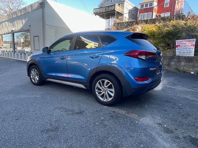 2017 Hyundai Tucson SE Plus
