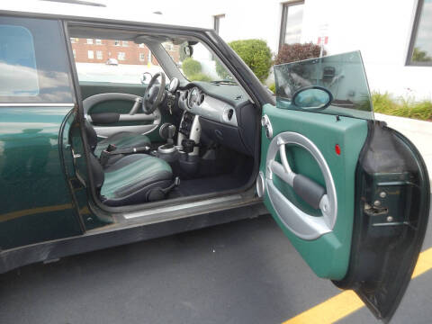 2004 MINI Cooper