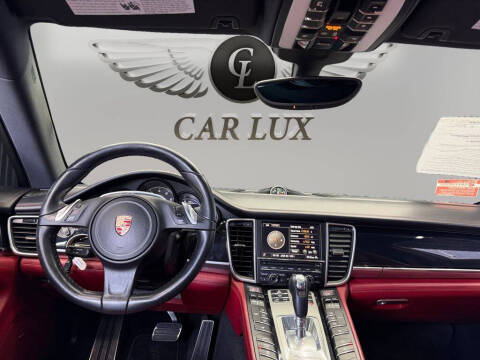 2015 Porsche Panamera