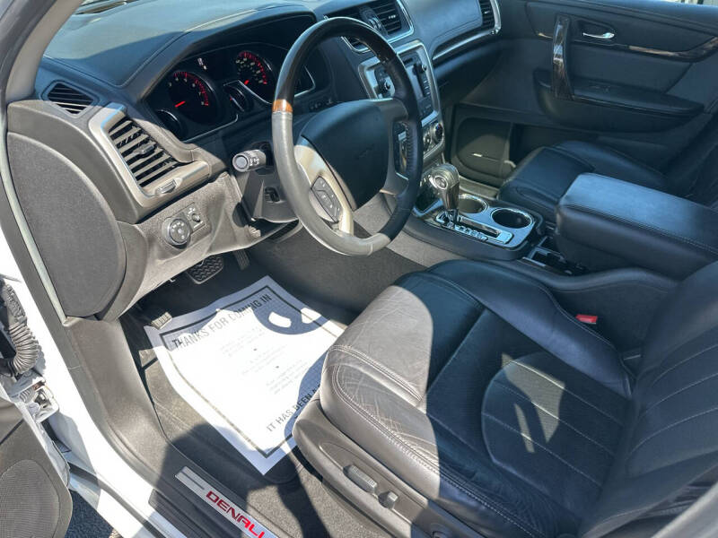 2016 GMC Acadia Denali