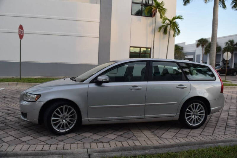 2011 Volvo V50 T5