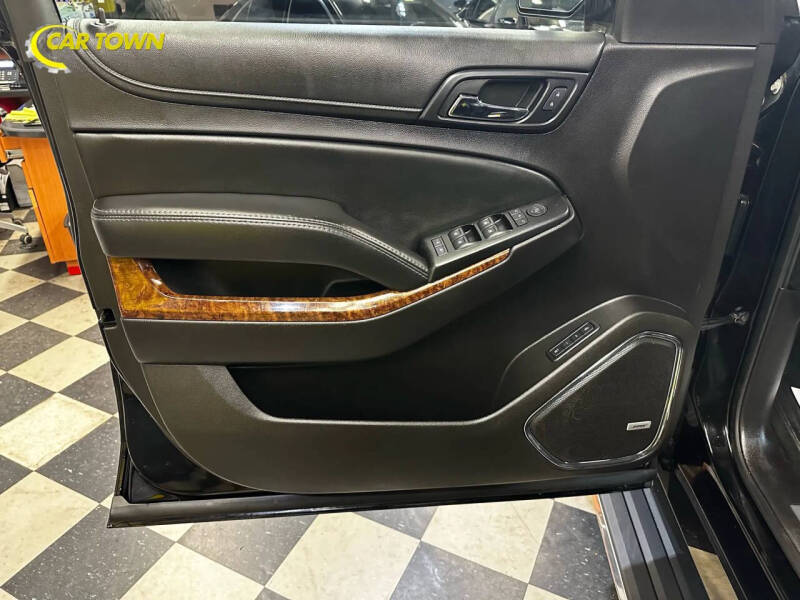 2016 Chevrolet Suburban LTZ