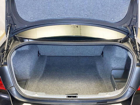 2006 BMW 3 Series 325xi