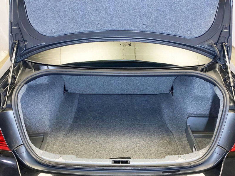 2006 BMW 3 Series 325xi