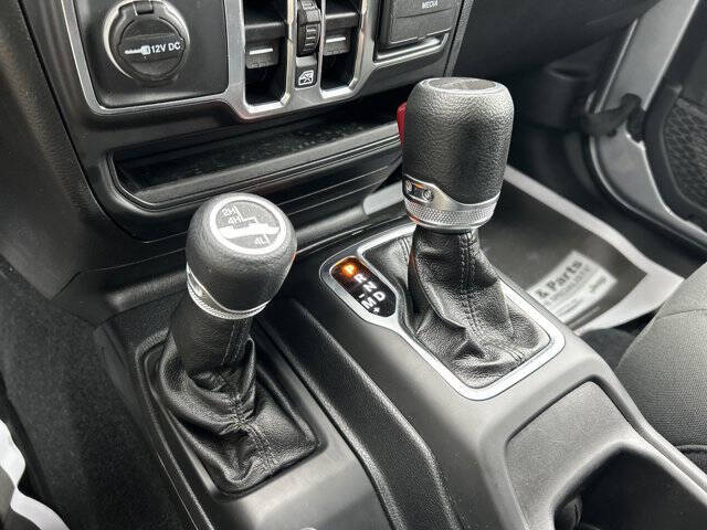 2021 Jeep Gladiator Willys