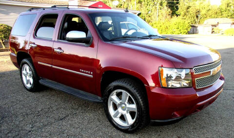 2009 Chevrolet Tahoe for sale at Angelo's Auto Sales in Lowellville OH