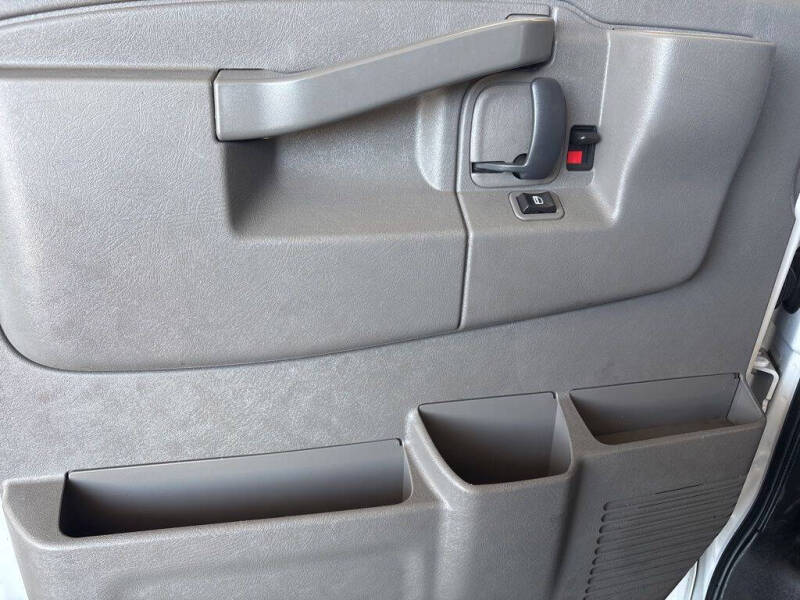 2018 GMC Savana 2500