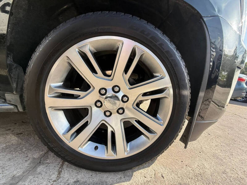 2015 Cadillac Escalade Luxury