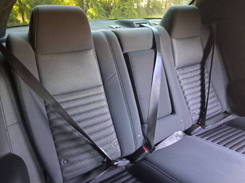 2012 Dodge Challenger SXT