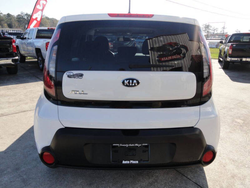 2016 Kia Soul Base photo 4