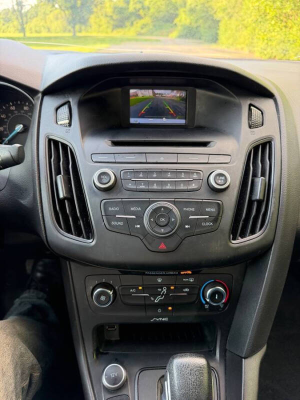 2017 Ford Focus S