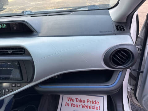 2012 Toyota Prius c Two