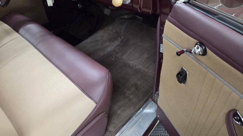 1947 Lincoln Continental