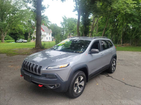 2014 Jeep Cherokee for sale at Lou's Auto Sales in Swansea MA