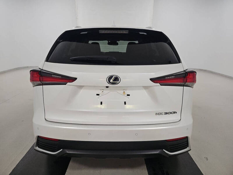 2021 Lexus NX 300h