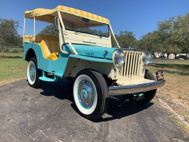 1960 Willys Surrey Gala