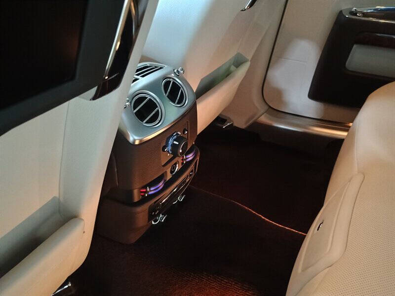 2013 Rolls-Royce Ghost