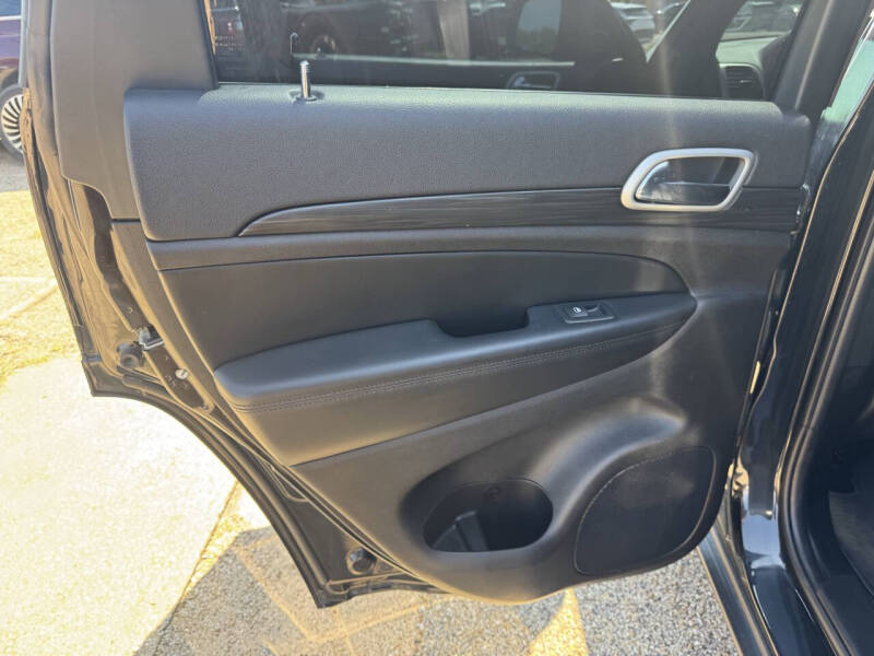 2021 Jeep Grand Cherokee Laredo E