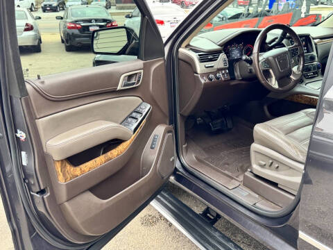 2016 GMC Yukon Denali