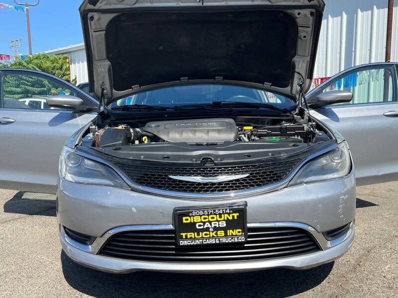 2015 Chrysler 200 Limited