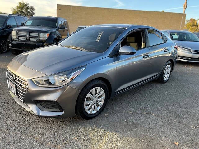 2019 Hyundai Accent SE