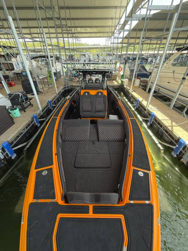 2016 Statement Marine 380 Open