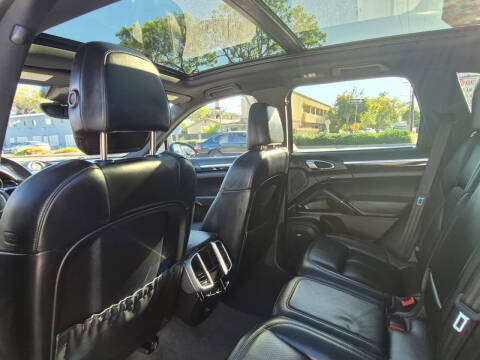 2016 Porsche Cayenne