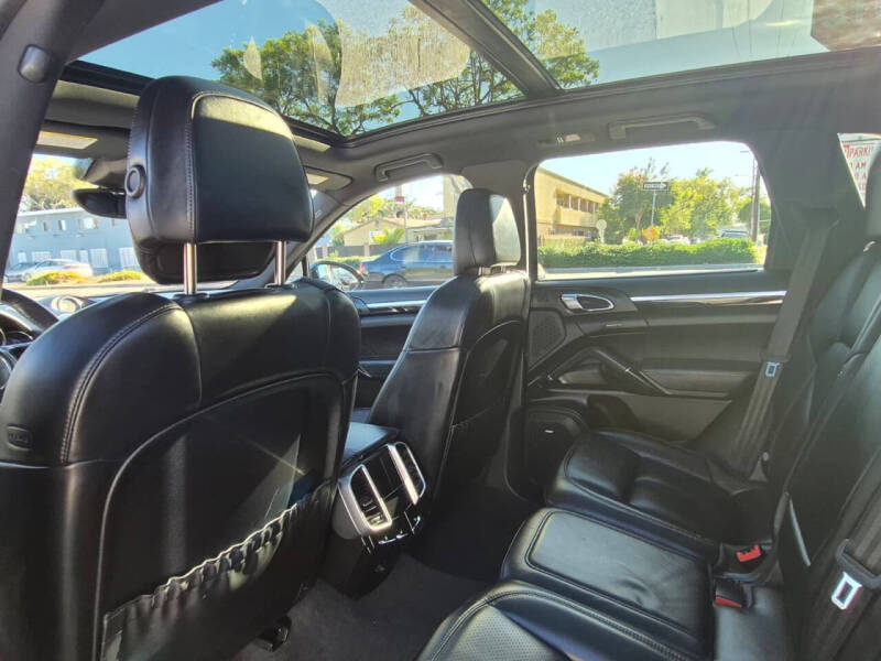 2016 Porsche Cayenne