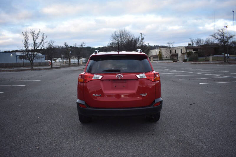 2015 Toyota RAV4 Limited photo 5