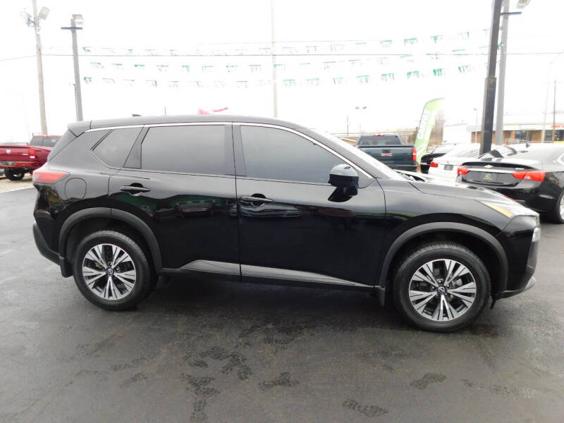 2023 Nissan Rogue SV